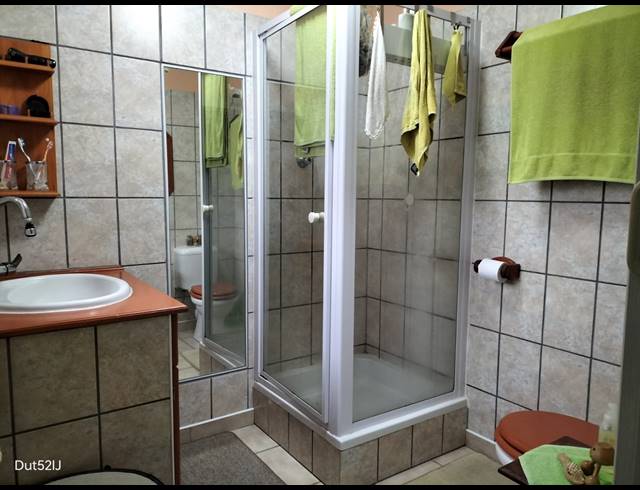 3 BEDROOM HOUSE FOR SALE IN FRAAIUITSIG